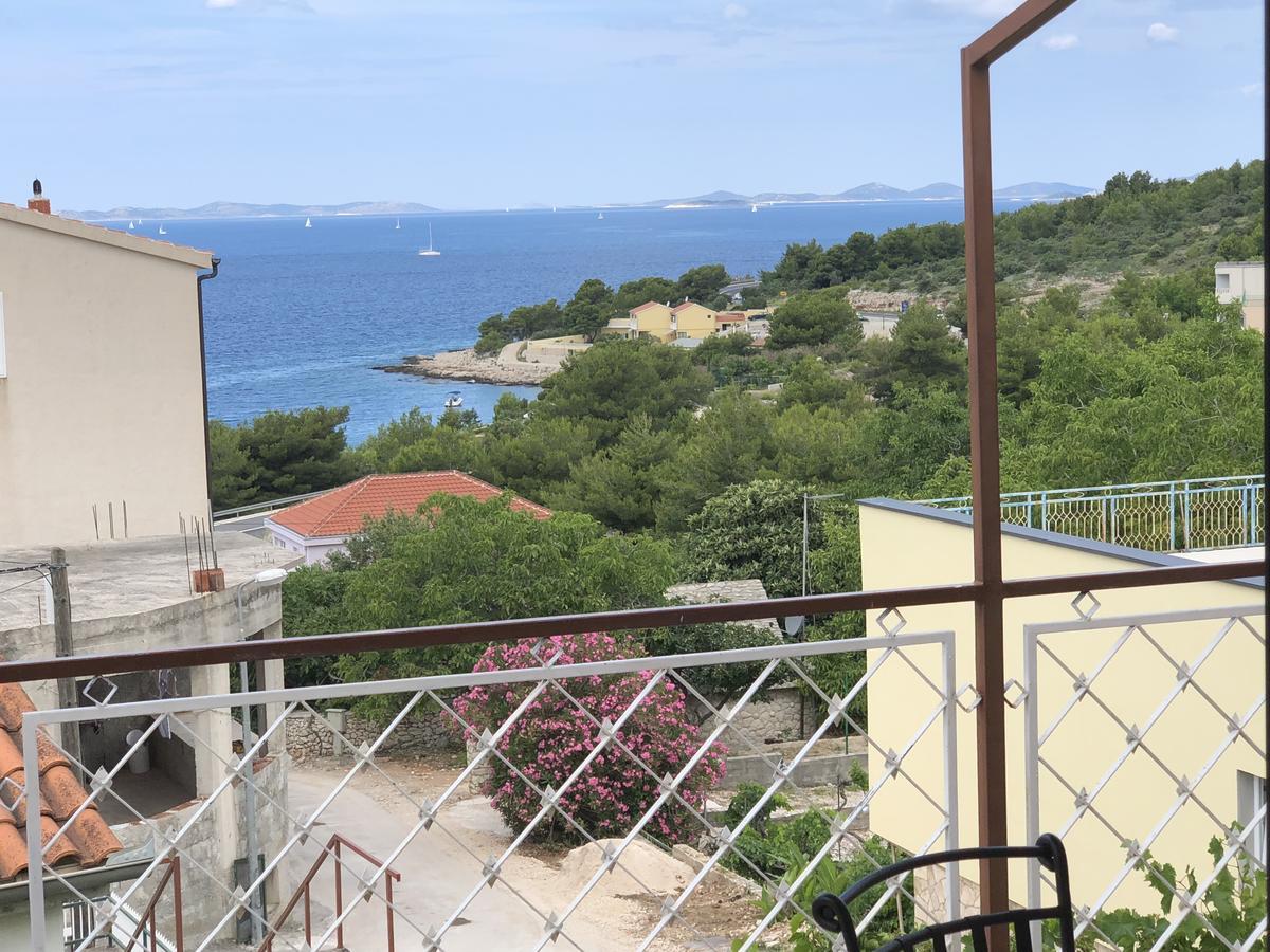 Villa Lorenta Apartments Primošten Buitenkant foto